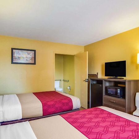 Econo Lodge Kingsland Kültér fotó