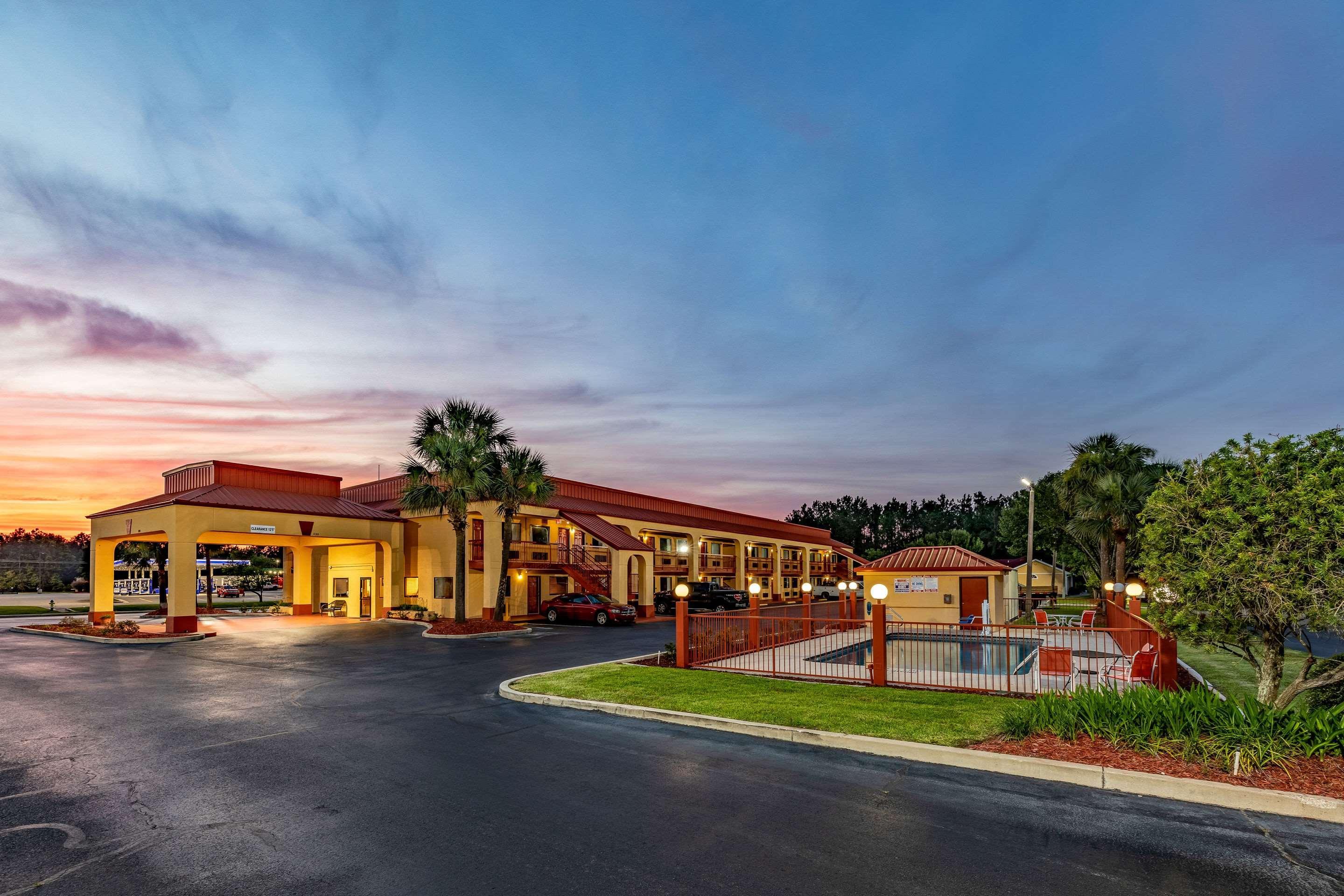 Econo Lodge Kingsland Kültér fotó